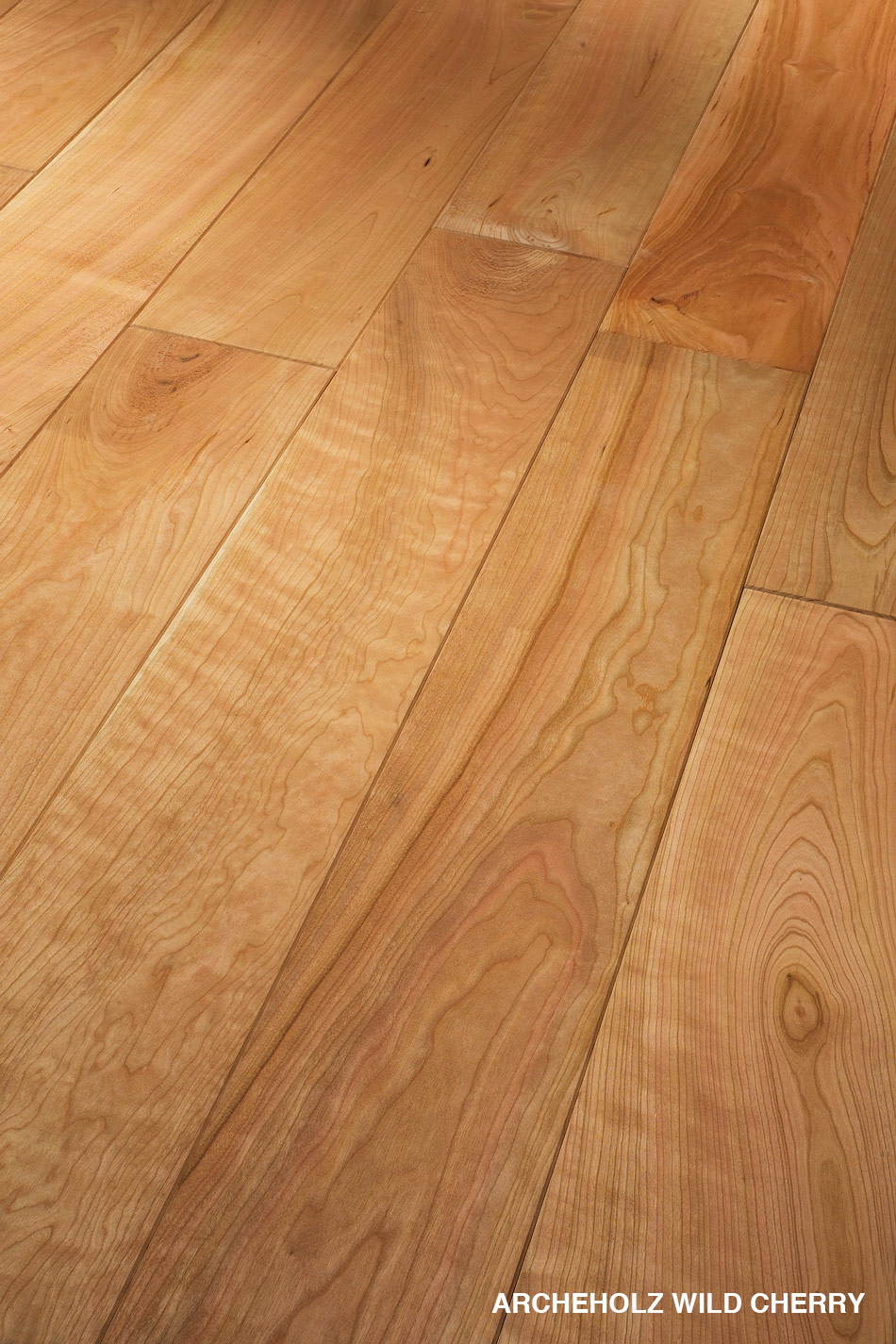 Schöne Massivholzdiele aus Kirschbaum von Archheholz Massivholzdiele aus Kirschbaum